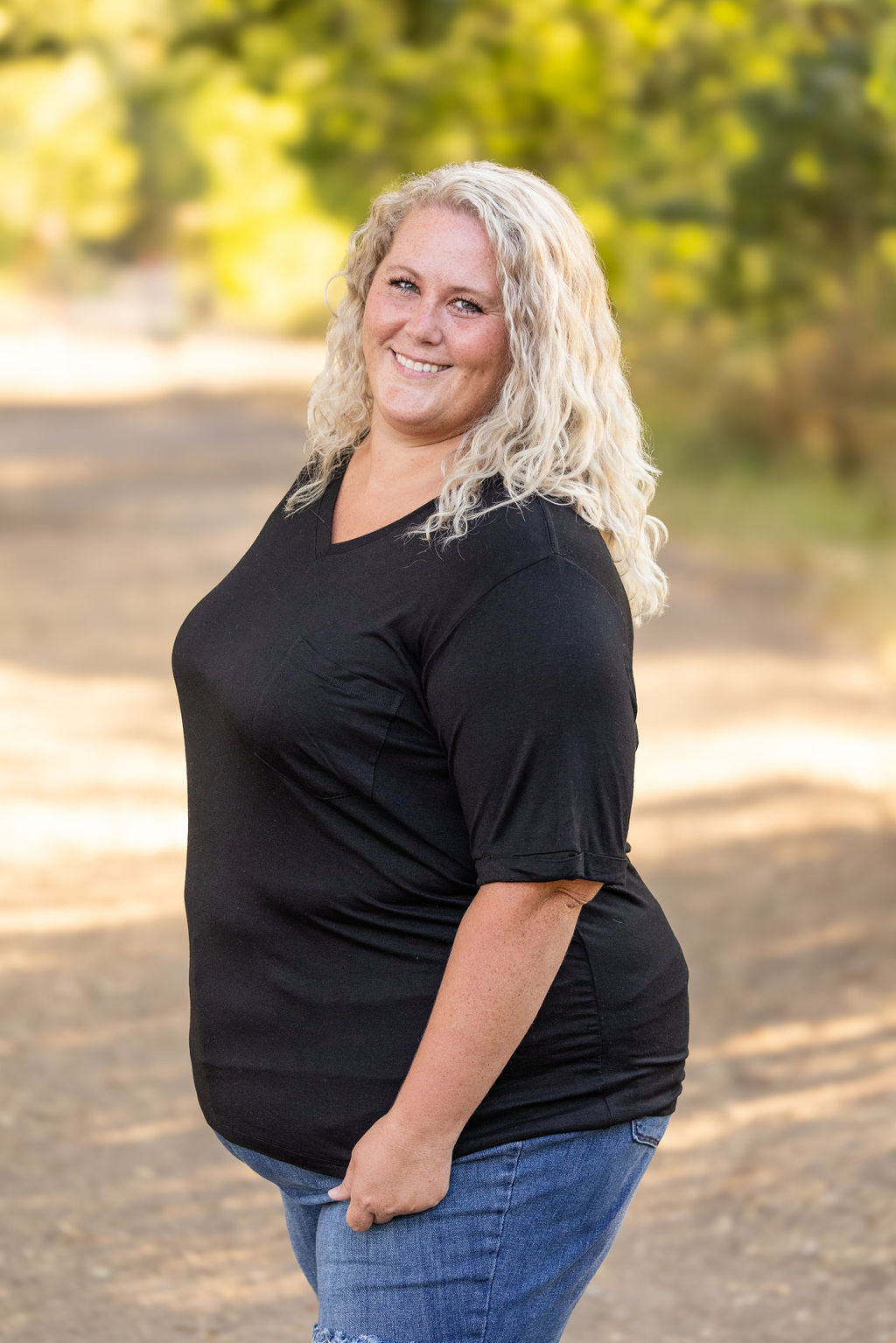 Sophie Pocket Tee in Black