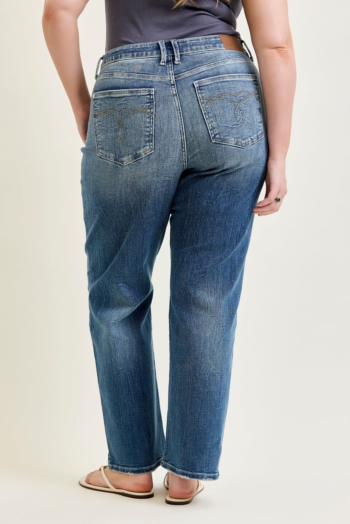 Judy Blue Mid Rise Straight