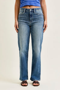 Judy Blue Mid Rise Straight