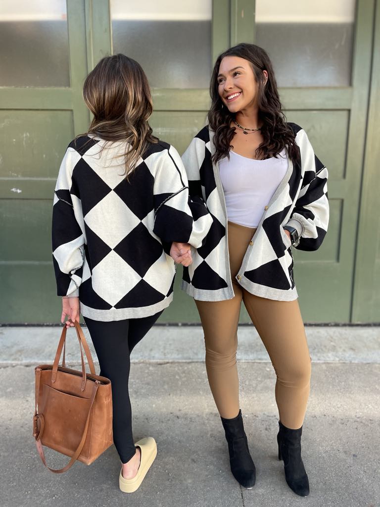 Contrast Trim Cardigan in Black Checkers