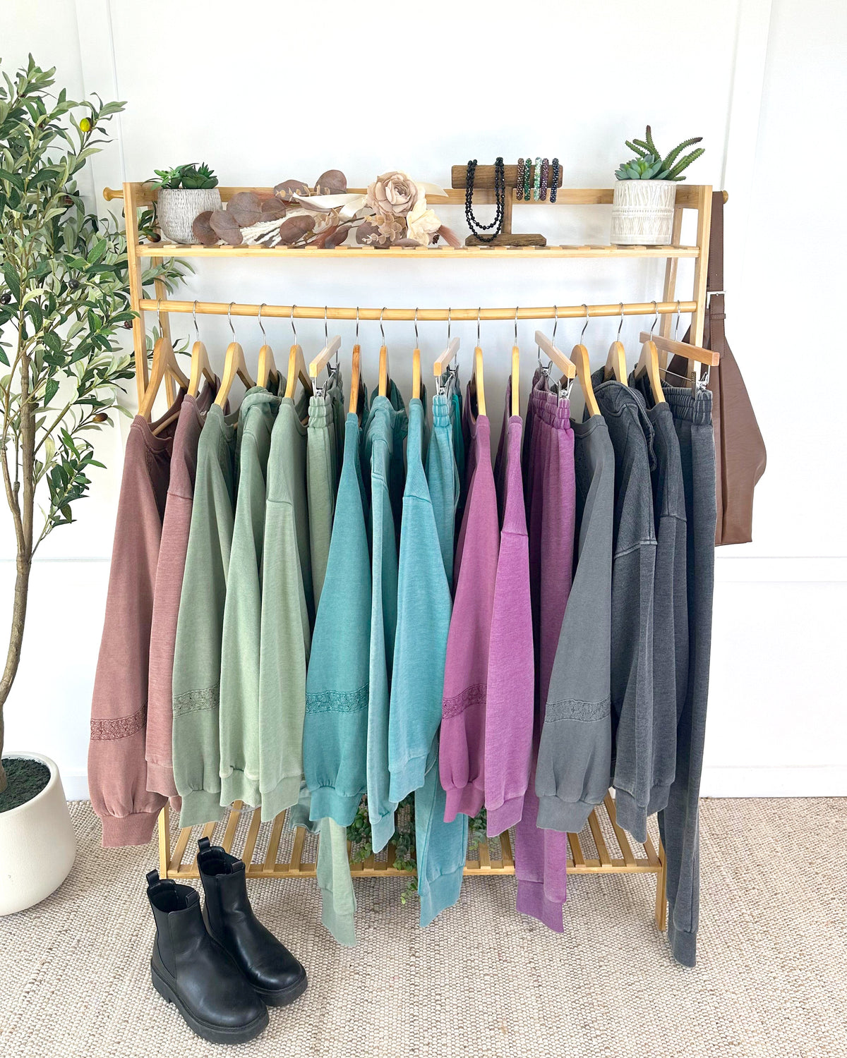 Ryker Vintage Wash Hoodie in Teal