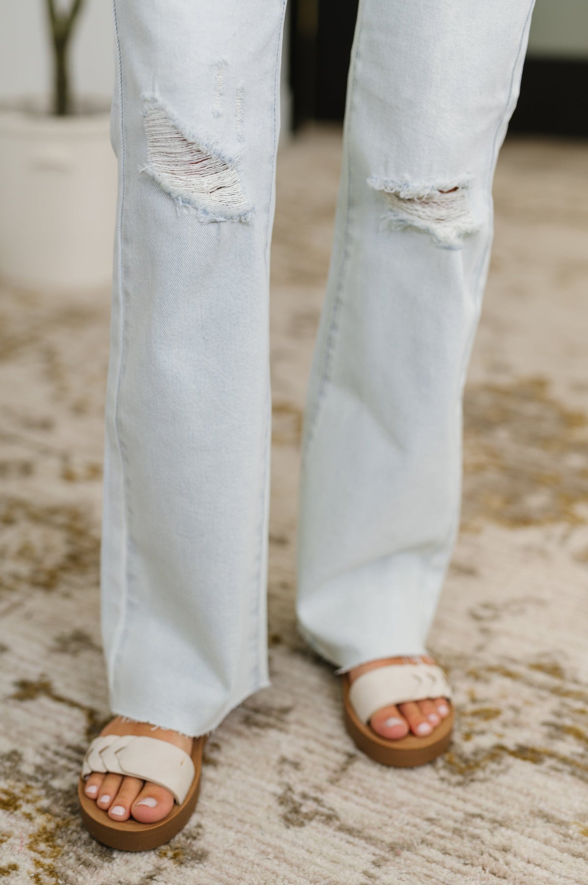 Judy Blue Mid Rise Destroy & Fray Hem Bootcut