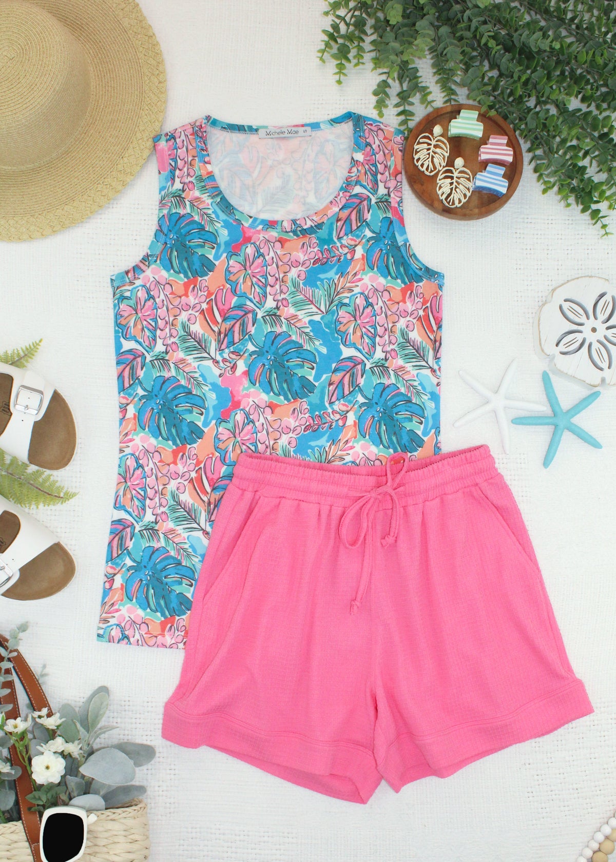 Ava Tank in Tropical Palm