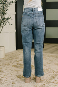 Judy Blue High Waist Straight Jean in Everyday Indigo