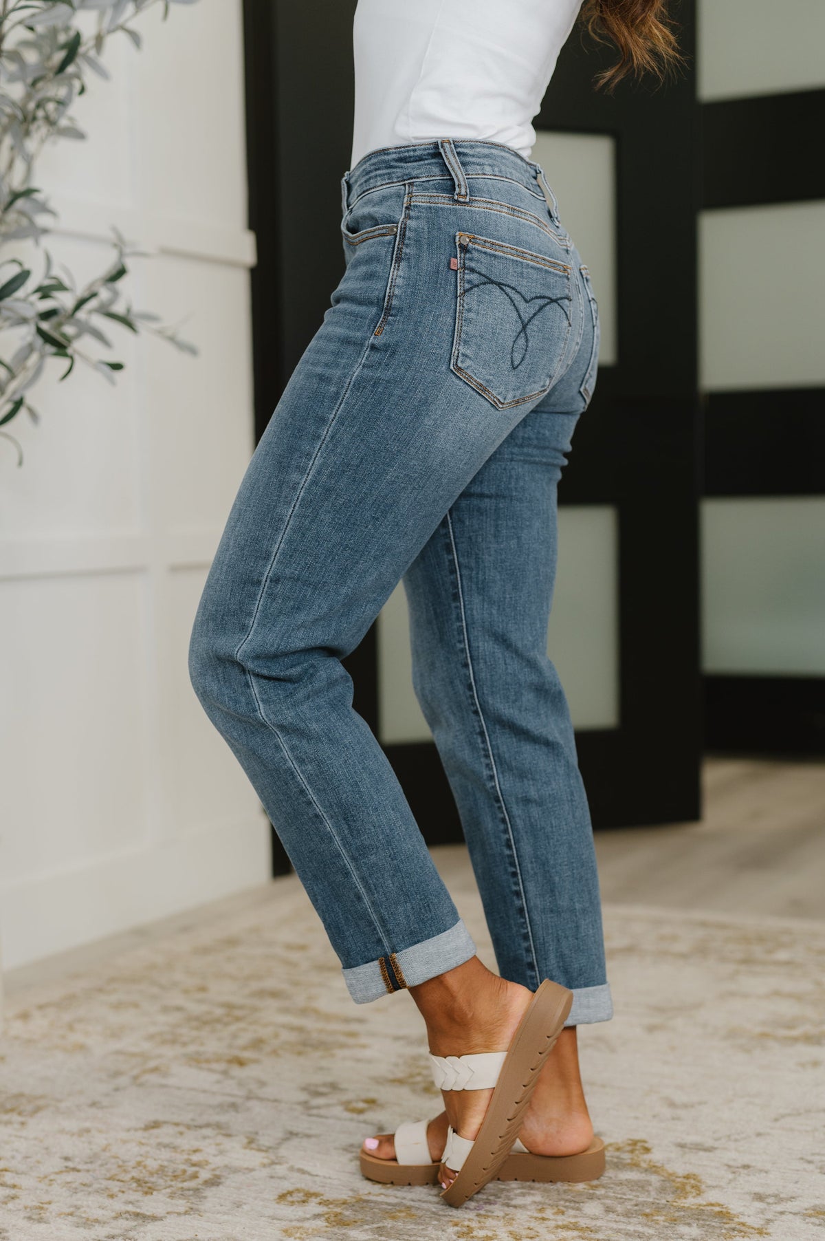 Judy Blue Mid Rise Boyfriend Classic Cuffed
