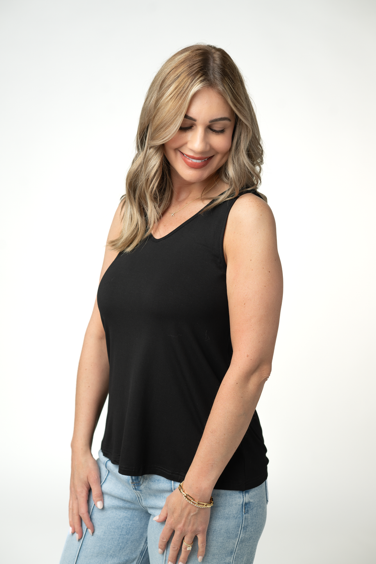 Vera V Neck Tank in Black