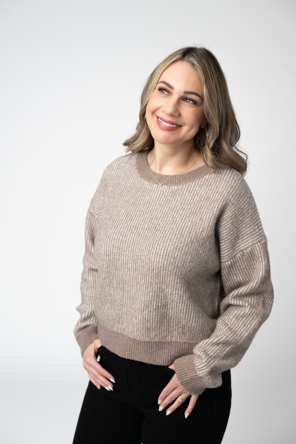 Josie Cozy Crew Sweater in Mocha