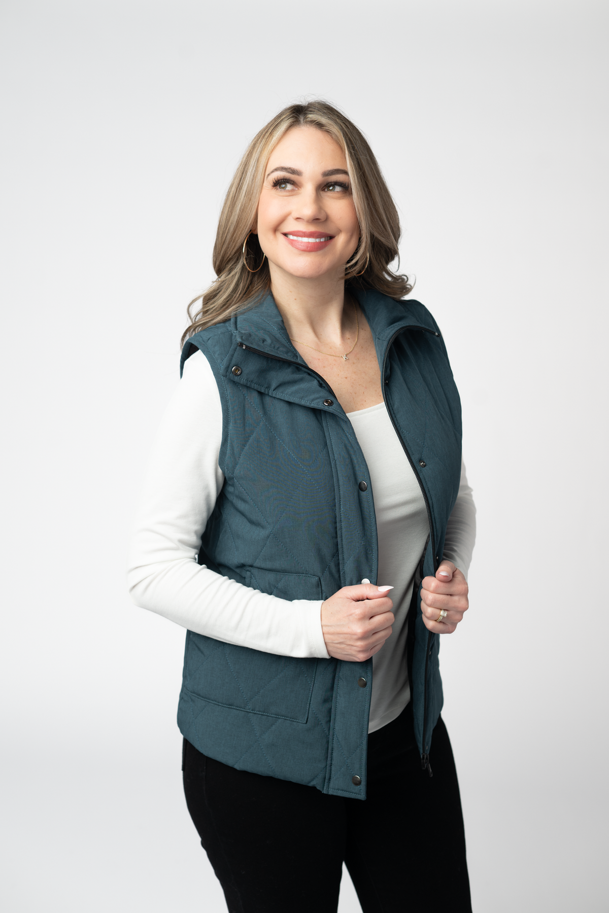Remy Zip Up Vest in Teal