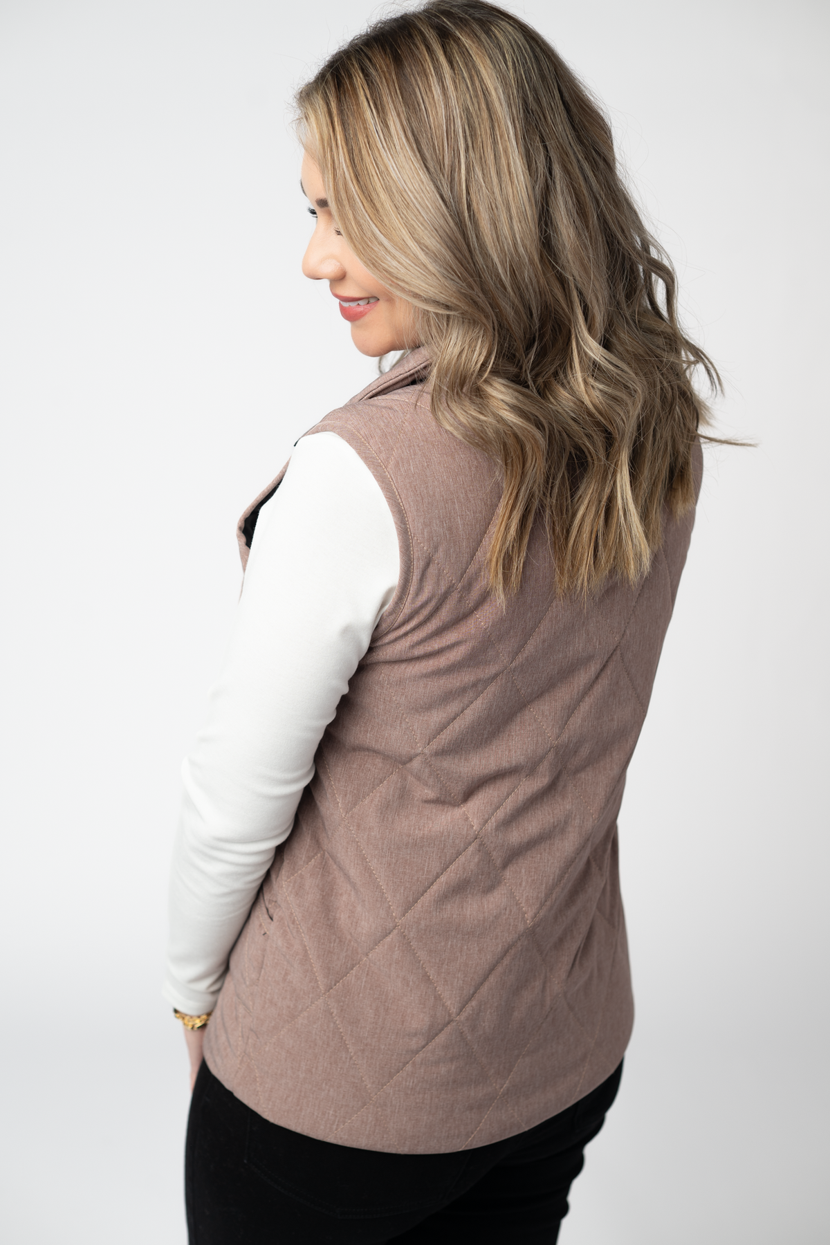 Remy Zip Up Vest in Chestnut