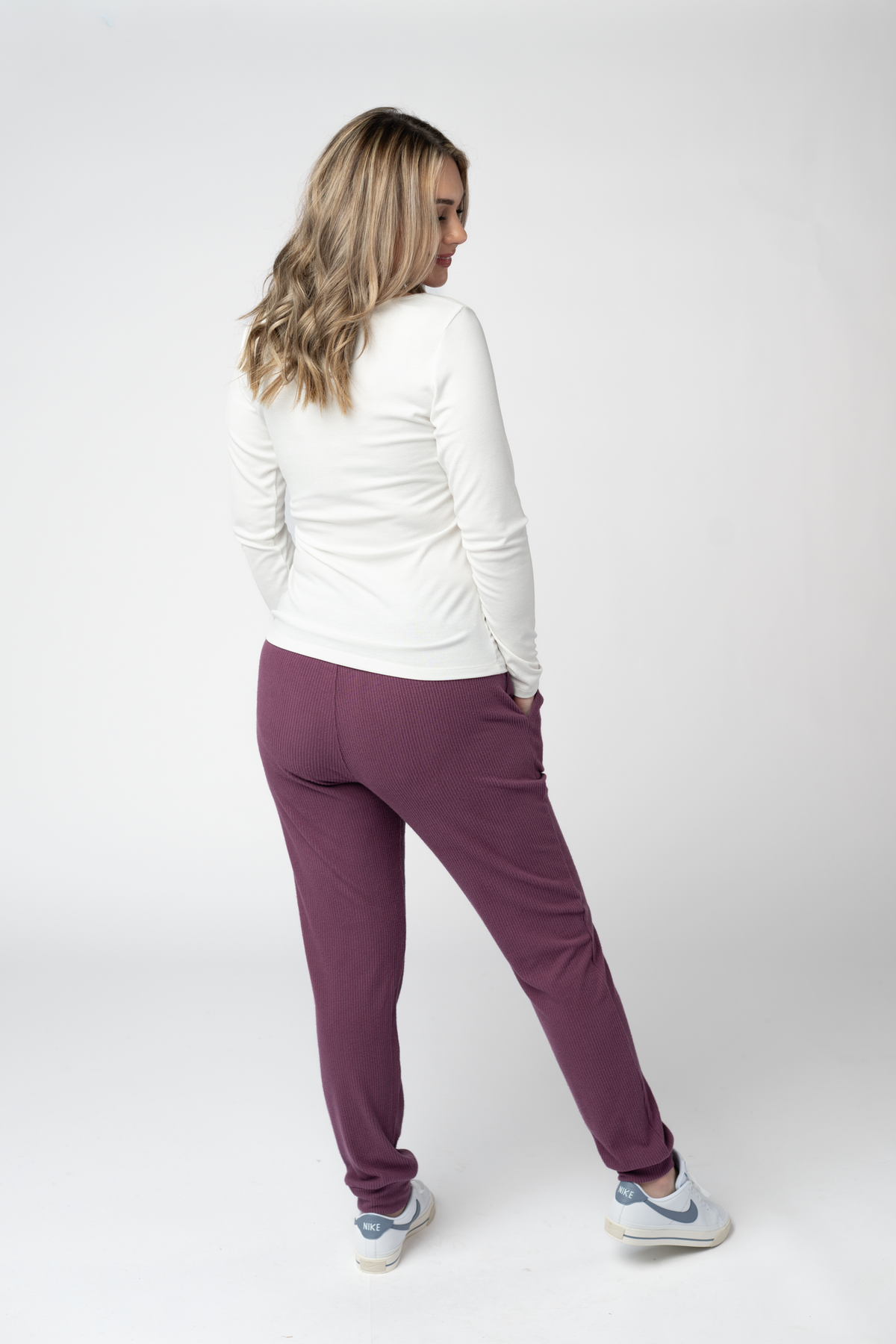 Corrine Joggers in Plum