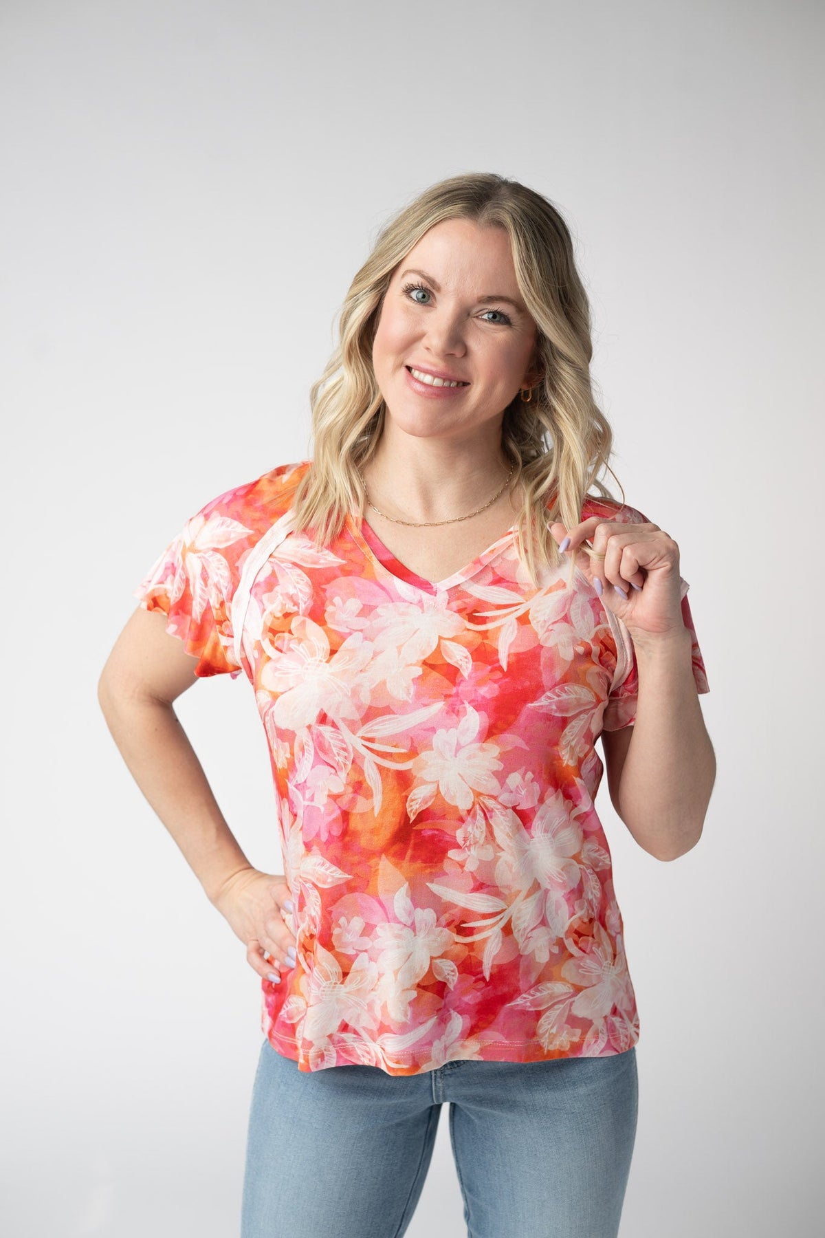 Raelynn V-Neck Top in Sunset Tropical Floral