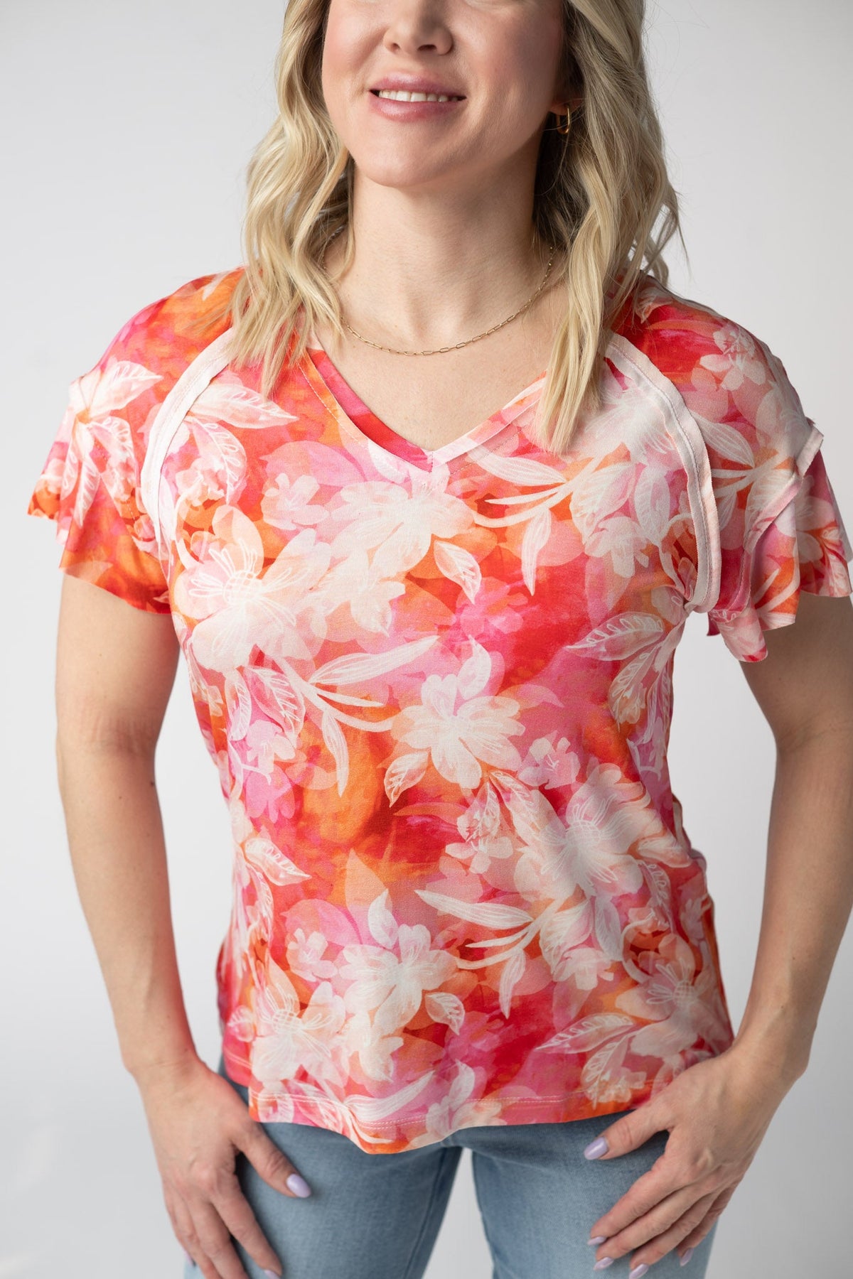 Raelynn V-Neck Top in Sunset Tropical Floral