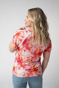Raelynn V-Neck Top in Sunset Tropical Floral