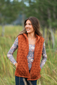 Heather Geometric Hooded Vest in Rust
