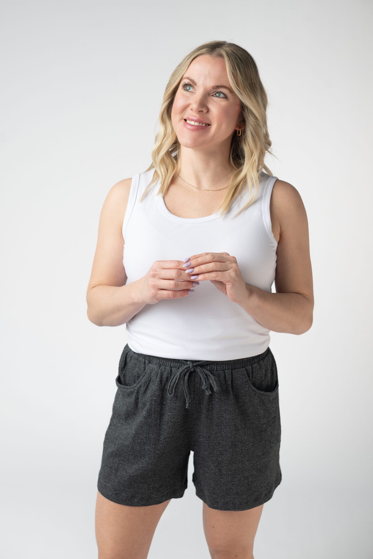 Candice Crinkle Shorts in Charcoal