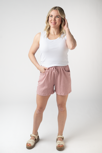 Candice Crinkle Shorts in Dusty Rose