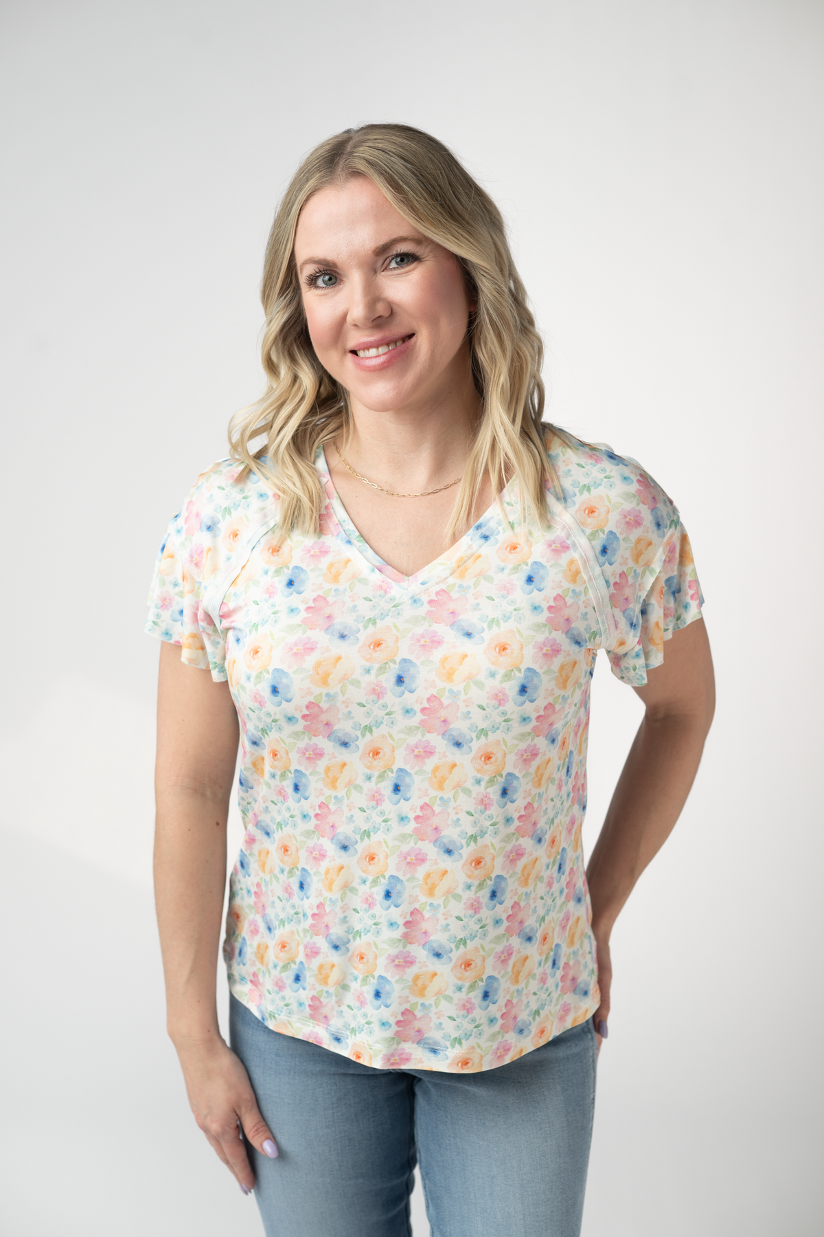 Raelynn V-Neck Top in Petal Gardens