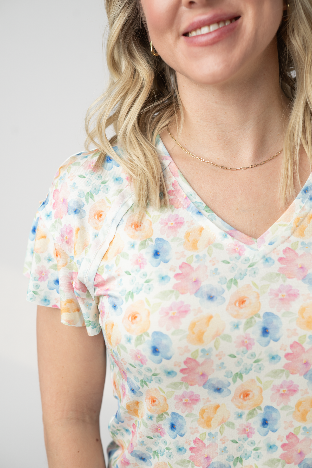 Raelynn V-Neck Top in Petal Gardens