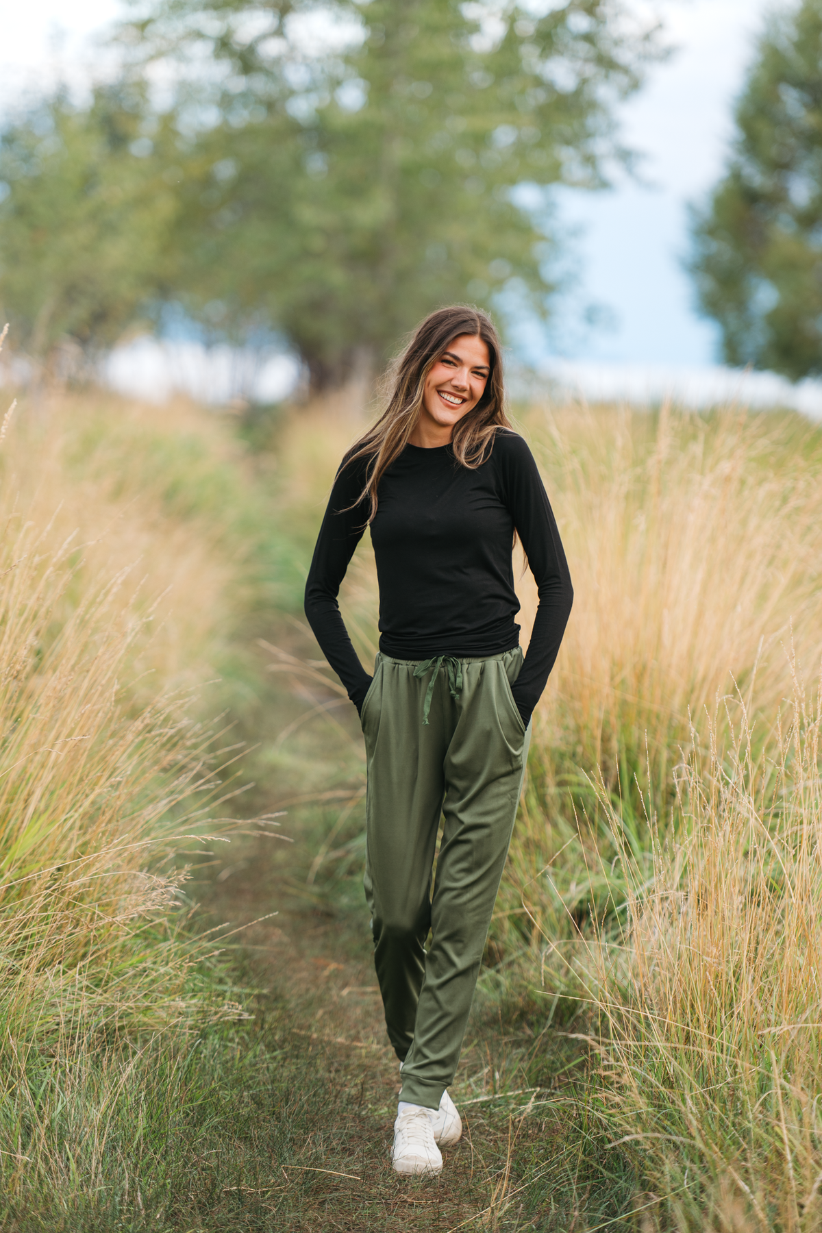 Cloud Joggers in Olive