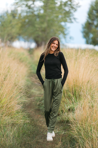 Cloud Joggers in Olive