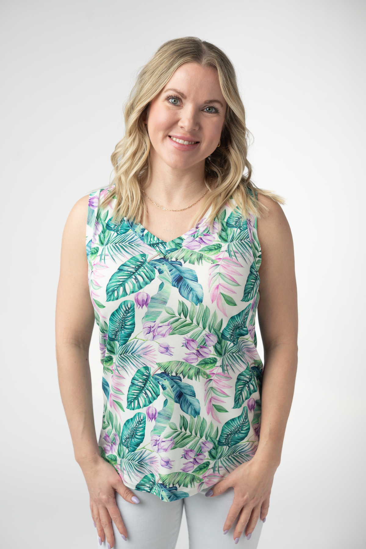 Noelle Tank in Tropical Leaf