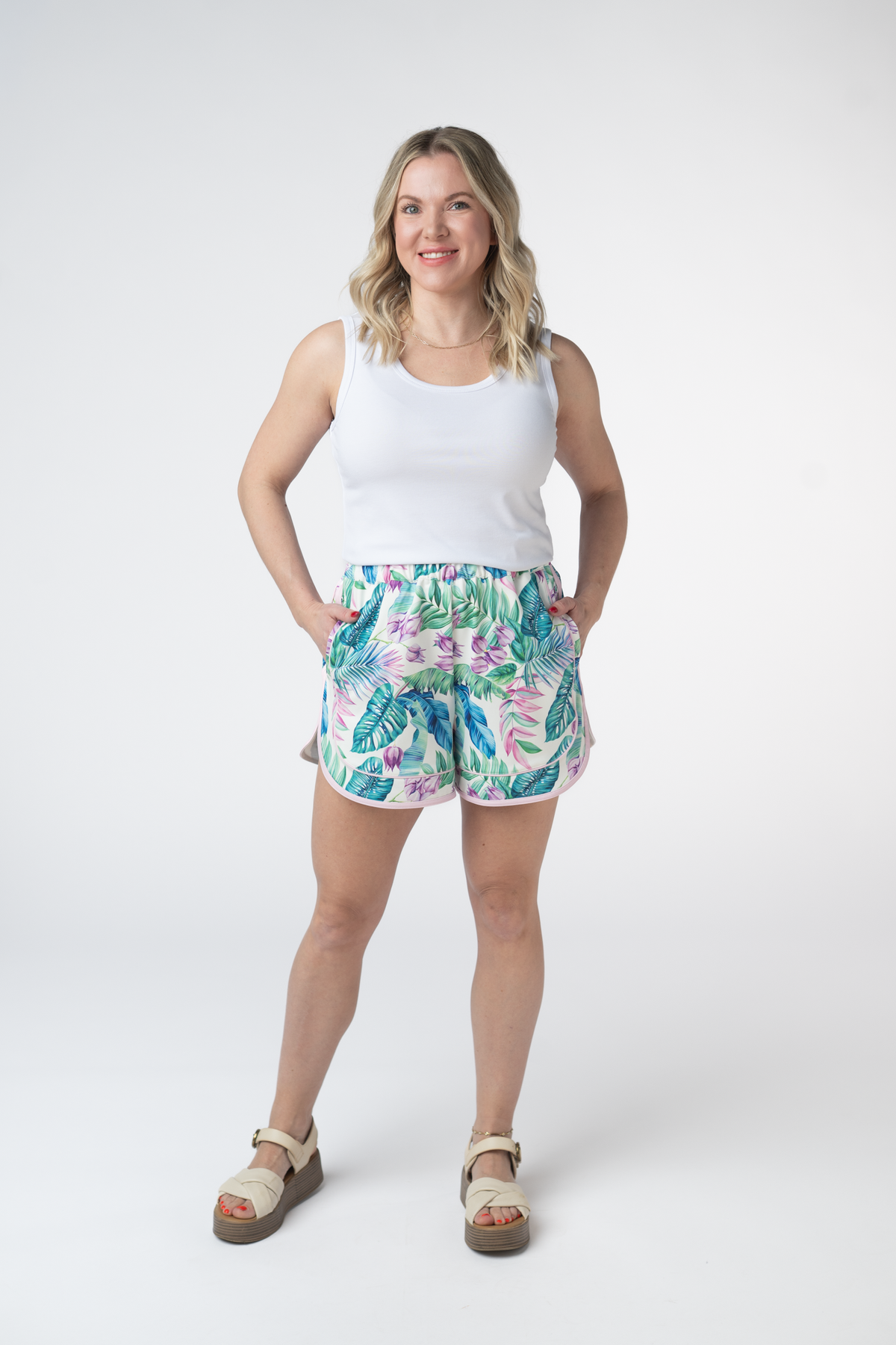 Dolphin Shorts in Tropical Leaf