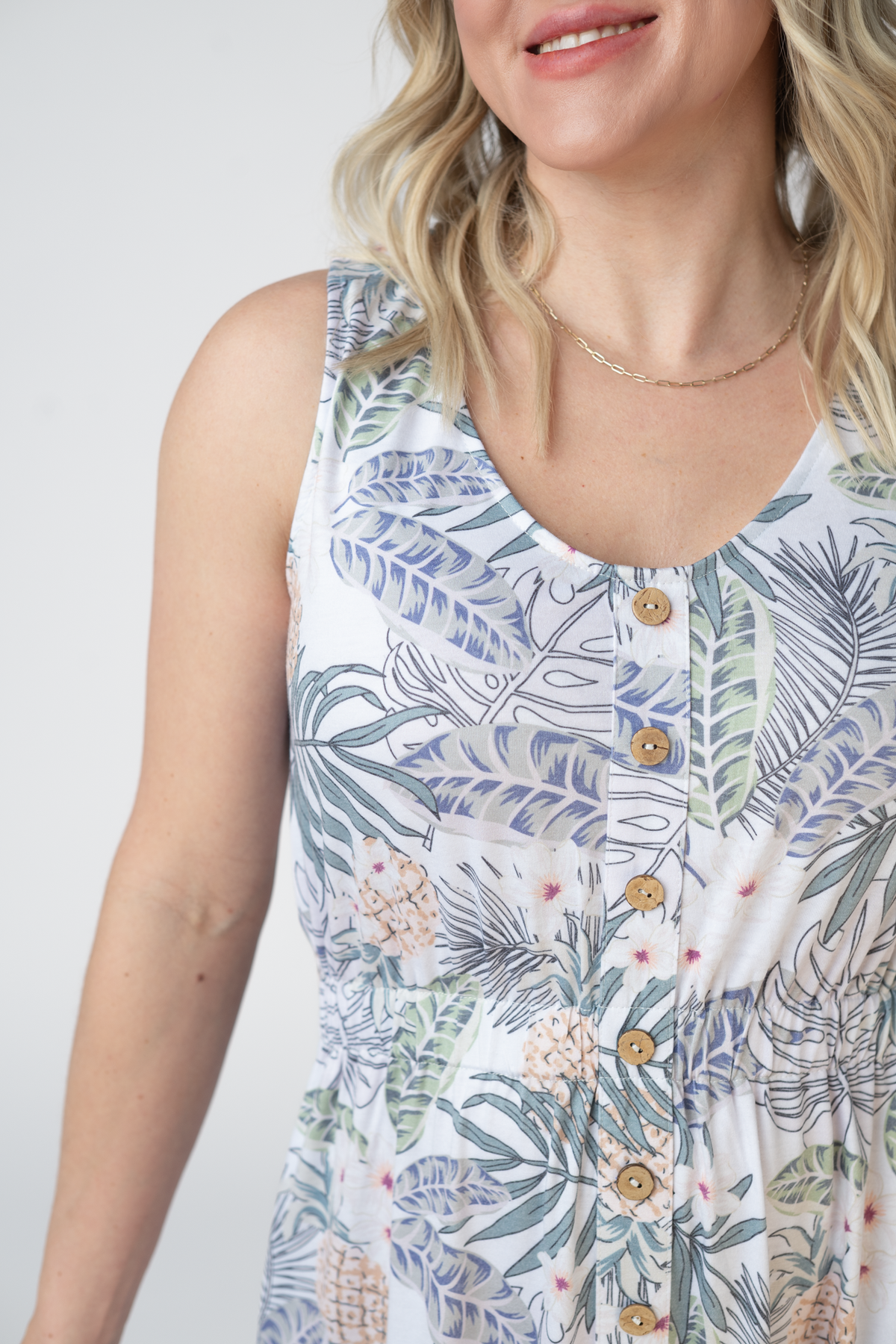 Beverly Button Dress in Pineapple Leaf