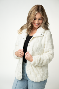 Checkered Snap Sherpa in Ivory