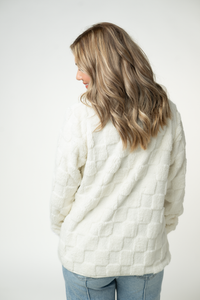 Checkered Snap Sherpa in Ivory