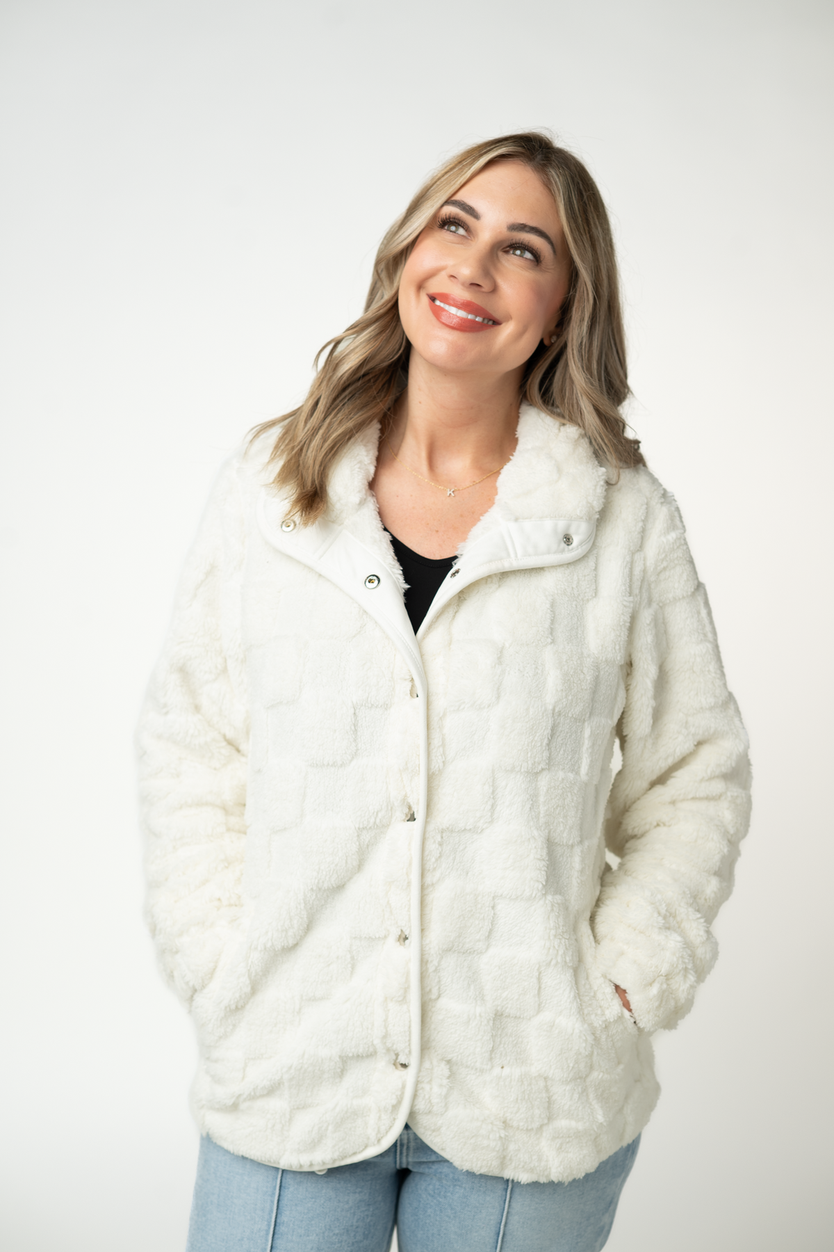 Checkered Snap Sherpa in Ivory