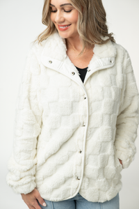 Checkered Snap Sherpa in Ivory