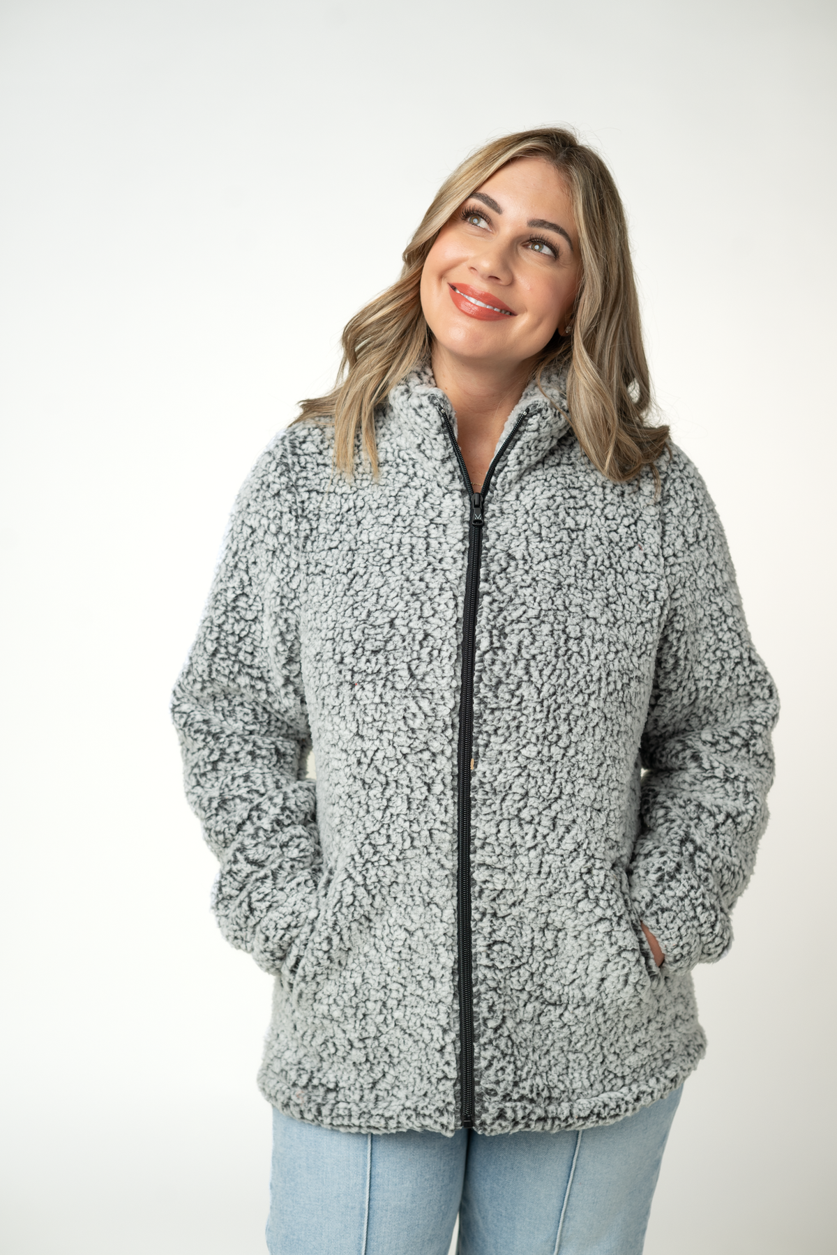 Two Tone Fullzip Sherpa in Charcoal and White