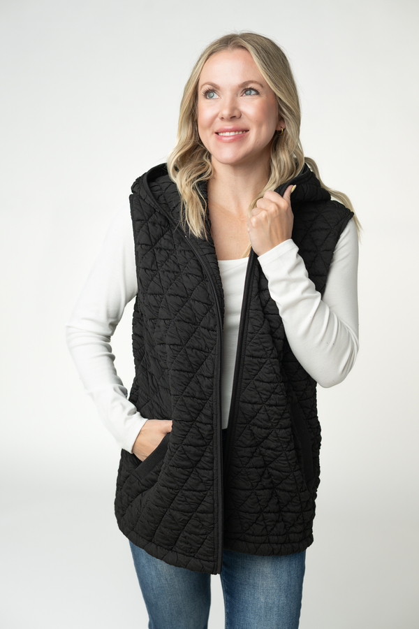 Heather Geometric Hooded Vest in Black