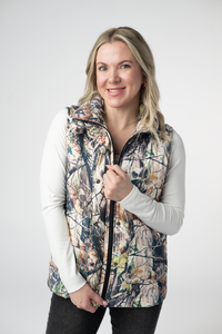 Remy Zip Up Vest in Dark Camo