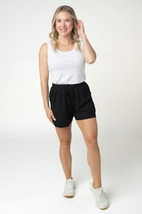Weslie Waffle Shorts in Black