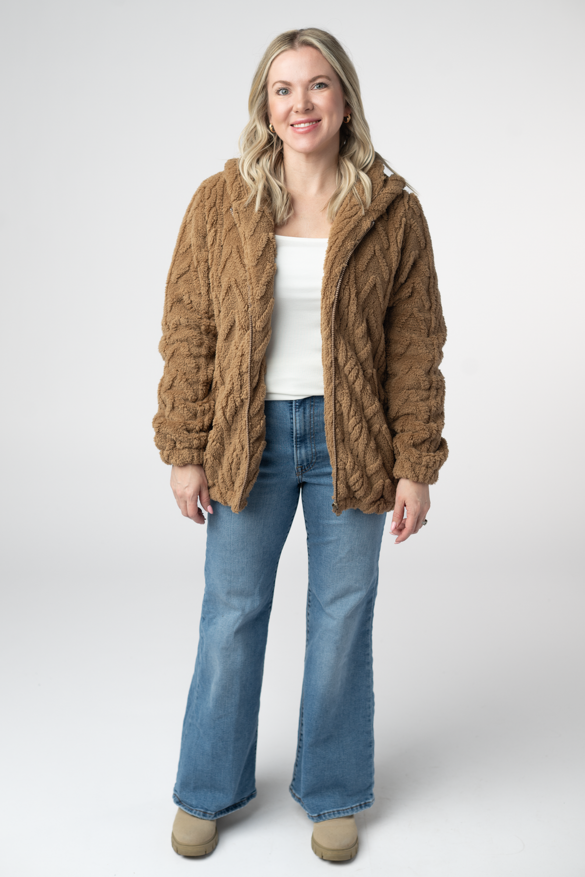 Fuzzy Sherpa Fullzip Hoodie in Maple