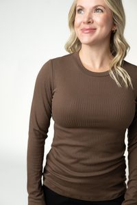 Reese Ribbed Long Sleeve Top in Brown