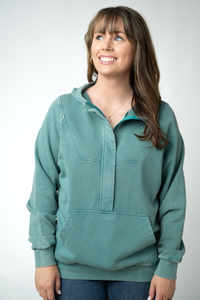 Ryker Vintage Wash Hoodie in Teal