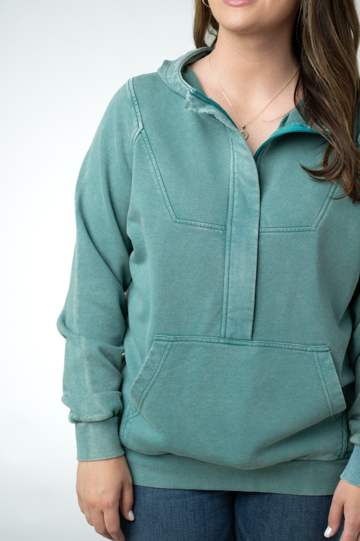 Ryker Vintage Wash Hoodie in Teal