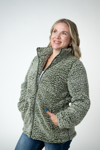 Two Tone Fullzip Sherpa in Olive and White