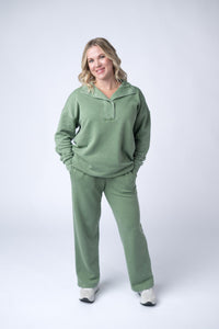 Jesse Vintage Wash Snap Pullover in Olive