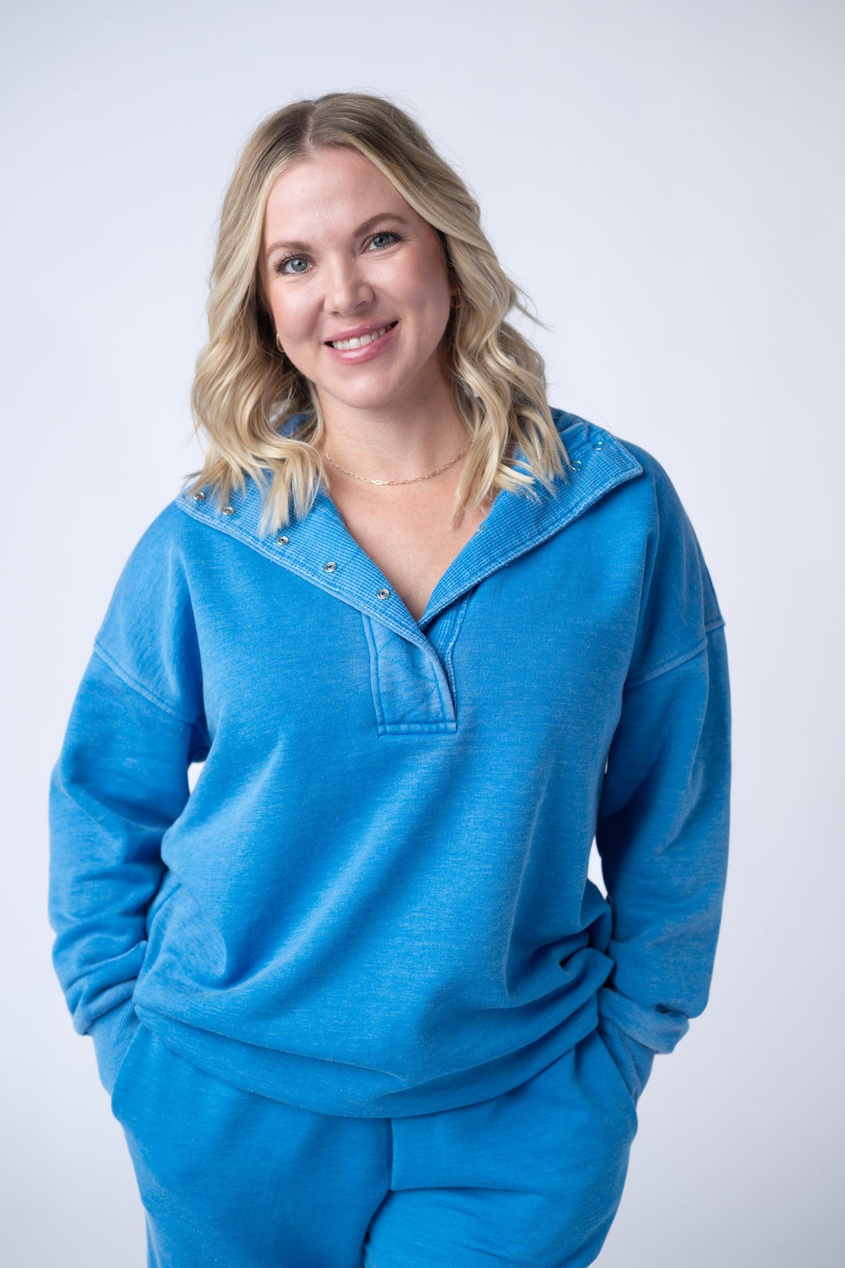 Jesse Vintage Wash Snap Pullover in Winter Blue