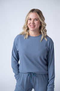 Corrine Ribbed Pullover Top in Denim