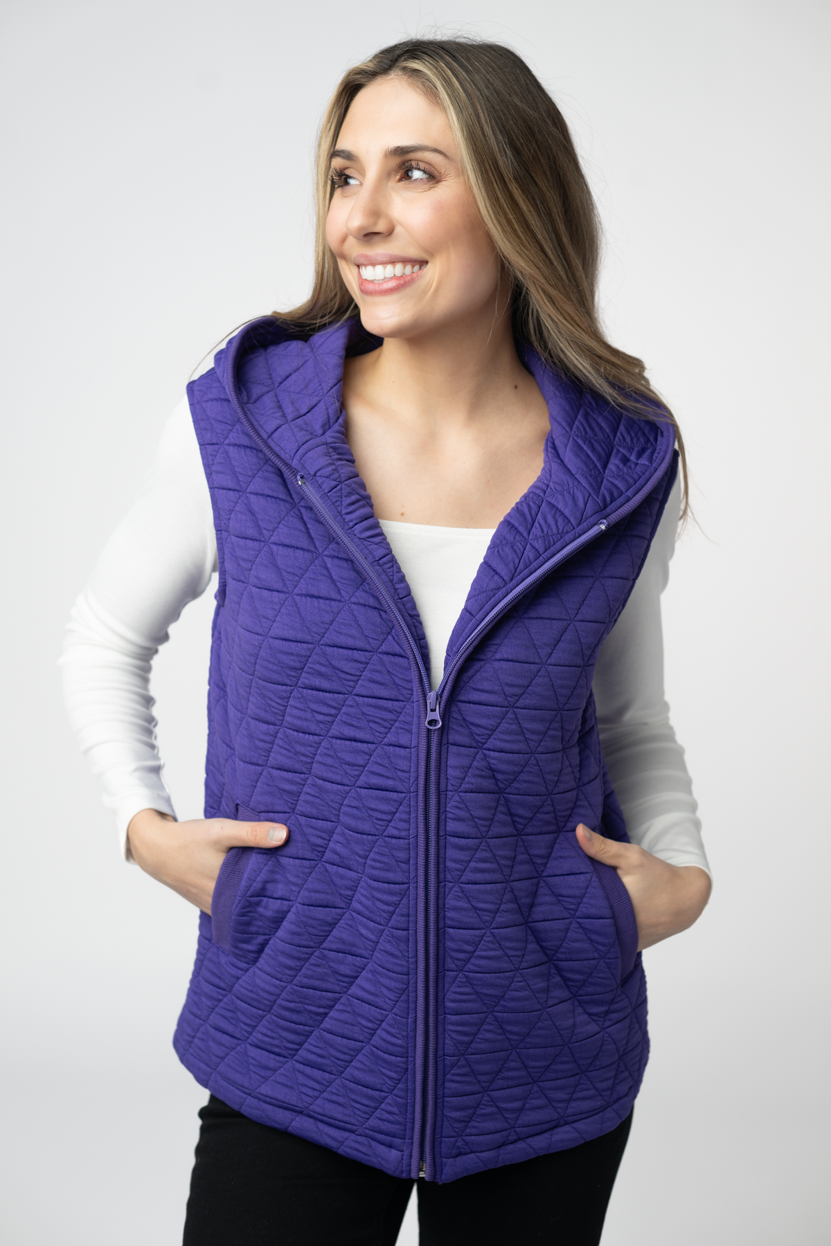 Heather Geometric Hooded Vest in Purple