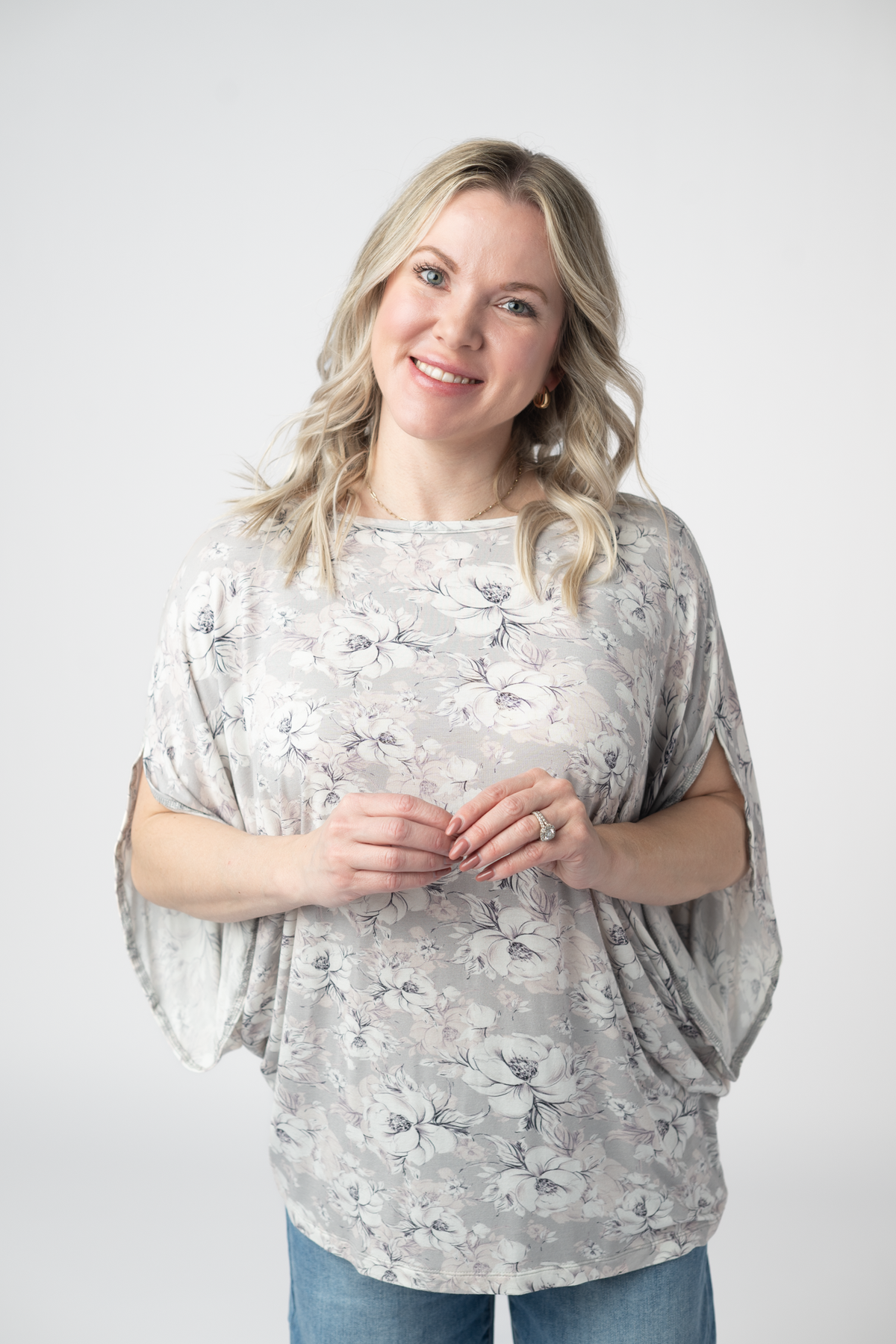 Darcy Dolman in Vintage Grey Floral