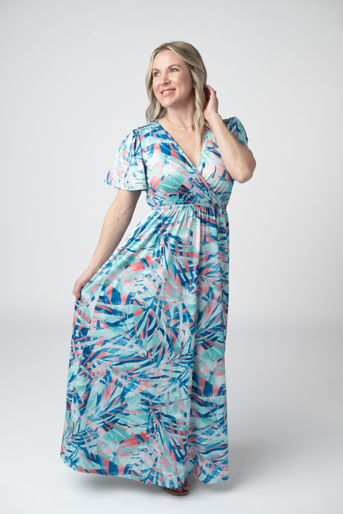 Millie Maxi Dress in Abstract Aqua Breeze