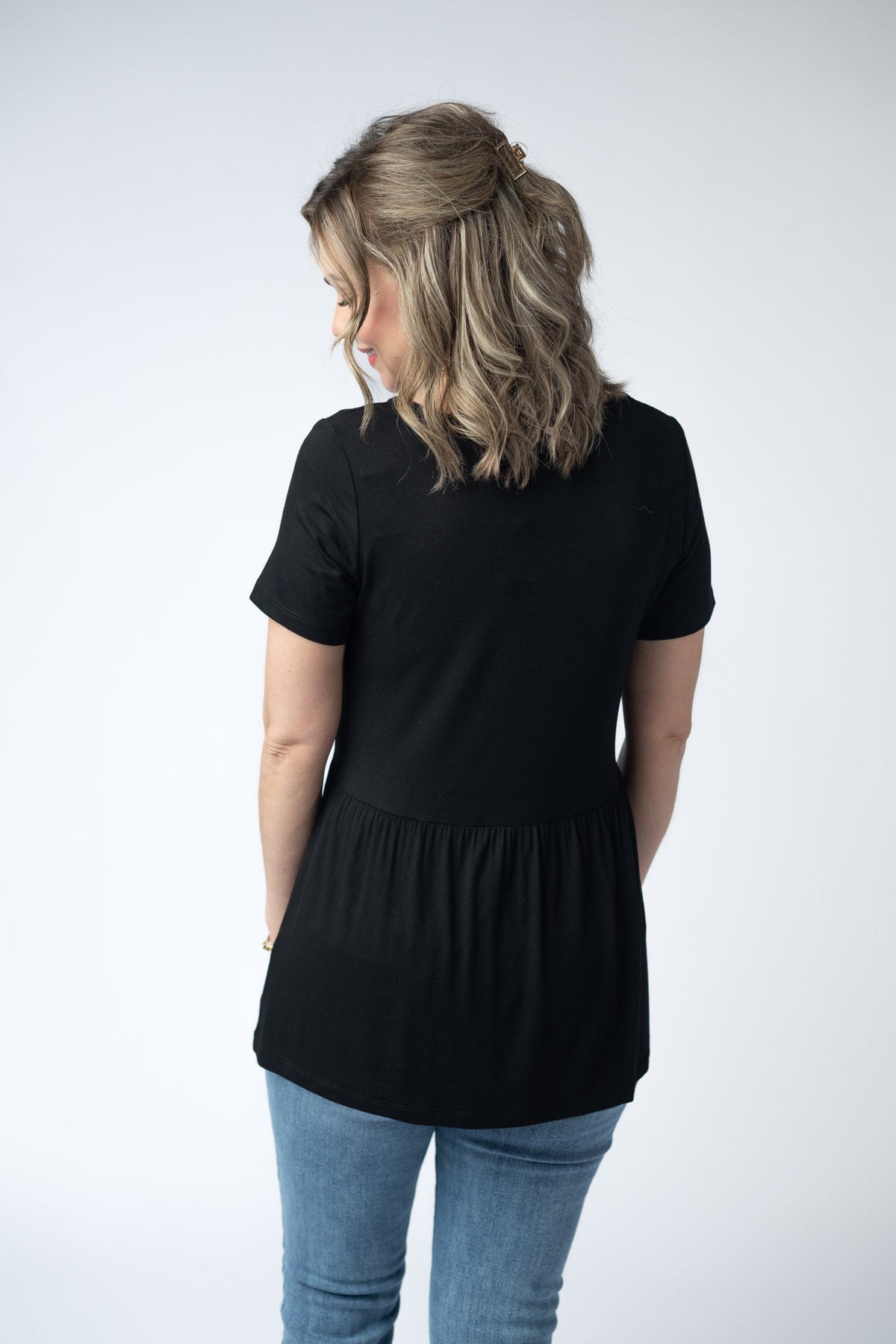 Sarah Ruffle Short Sleeve in Black