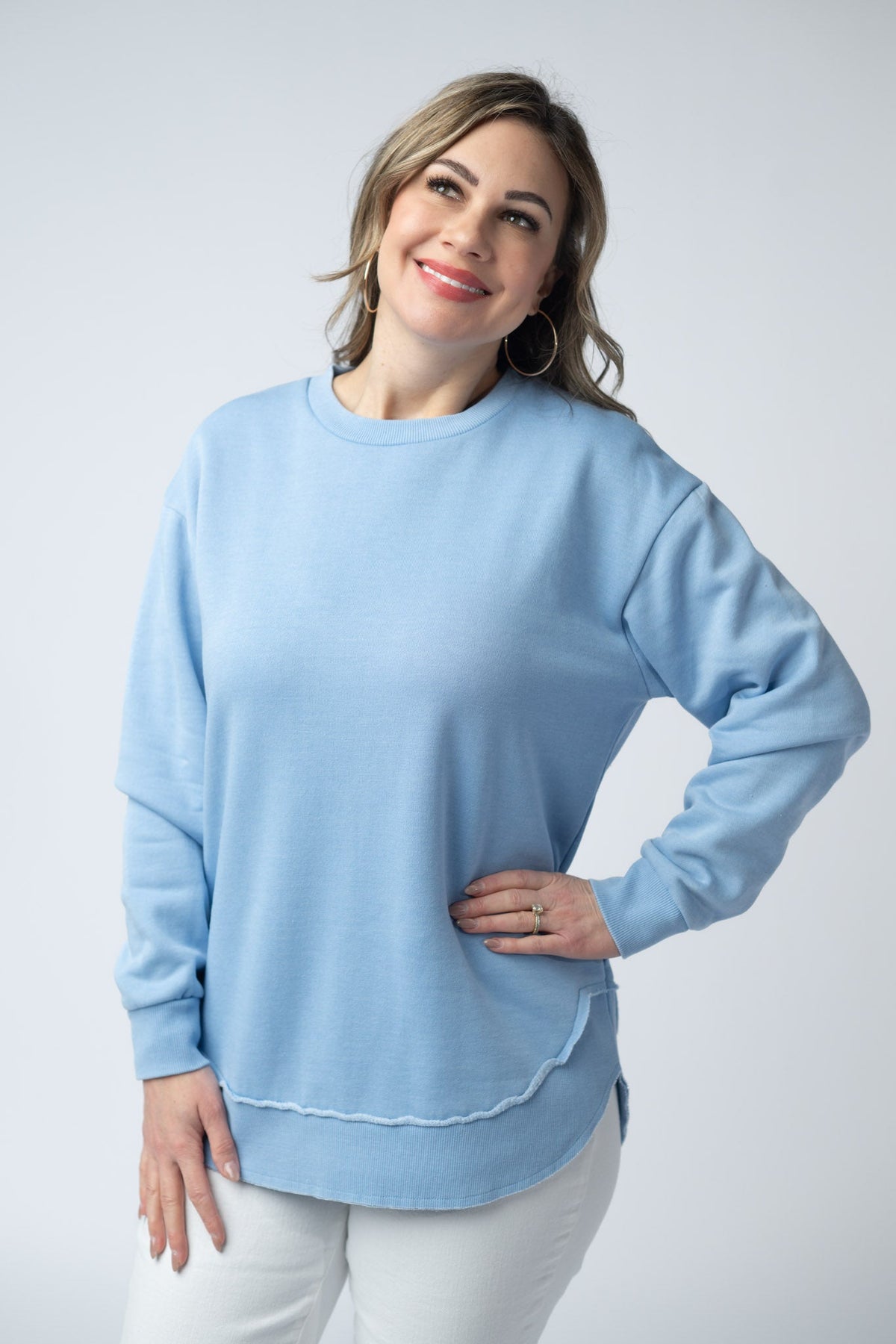 Vintage Wash Pullover in Dusty Blue