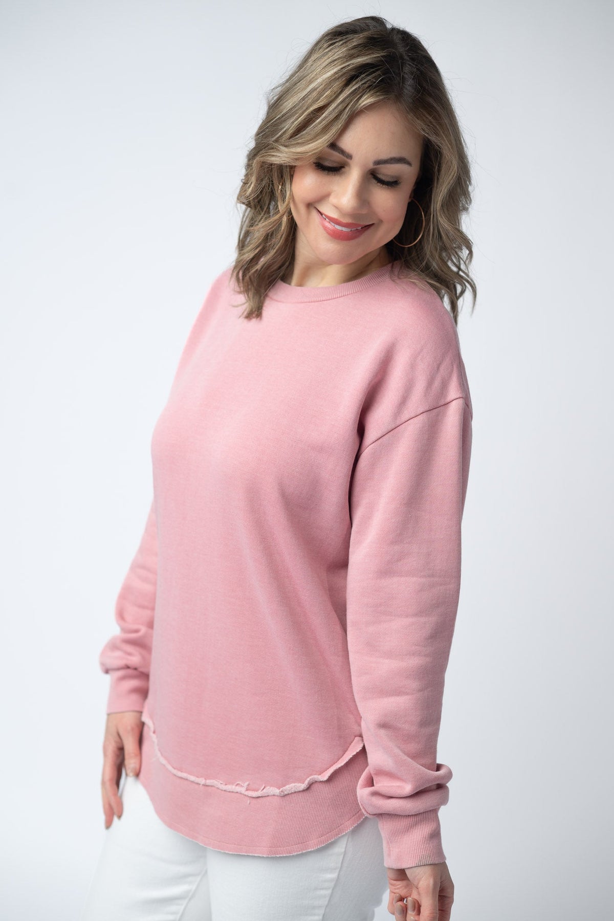 Vintage Wash Pullover in Dusty Pink