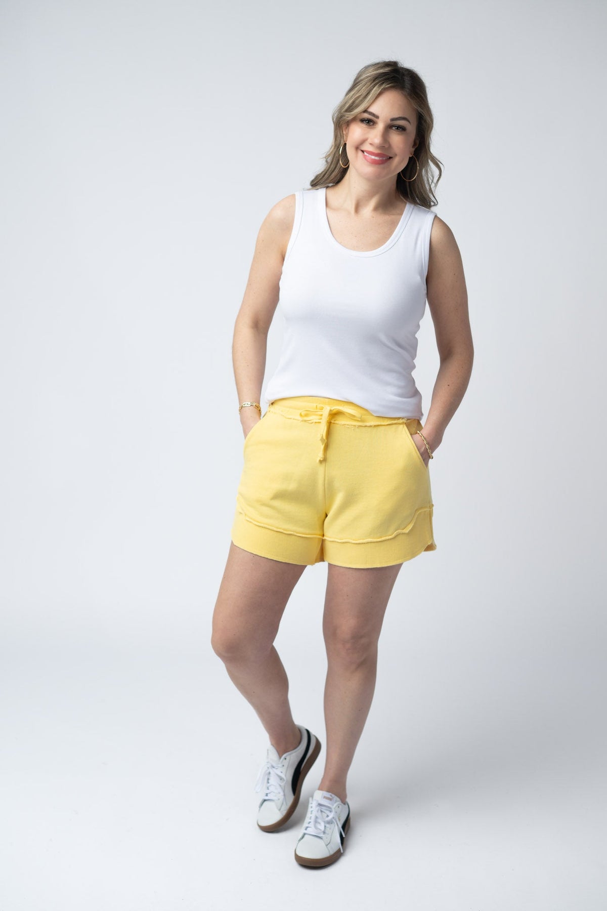 French Terry Stevie Shorts in Lemon